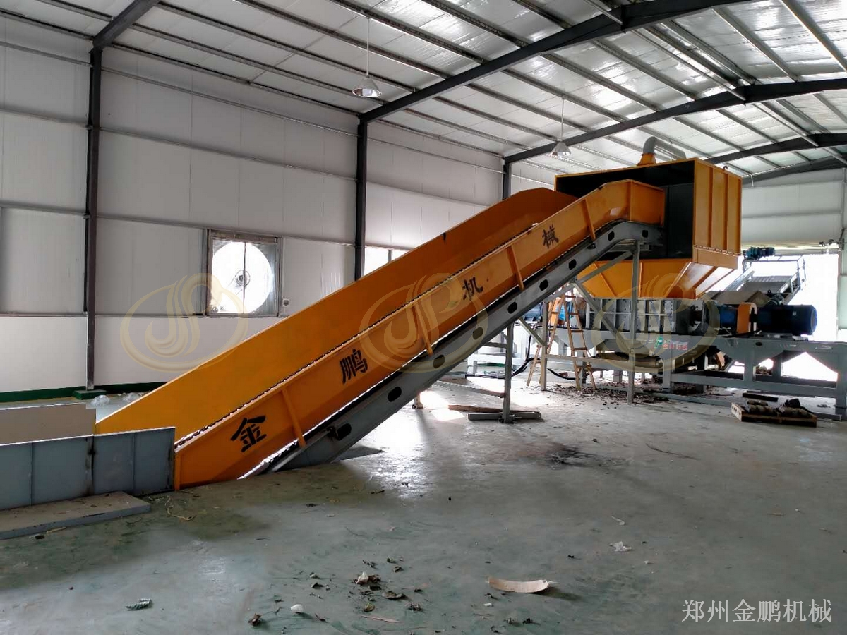 郑州金鹏废旧家具破碎处理设备**处理综合固废