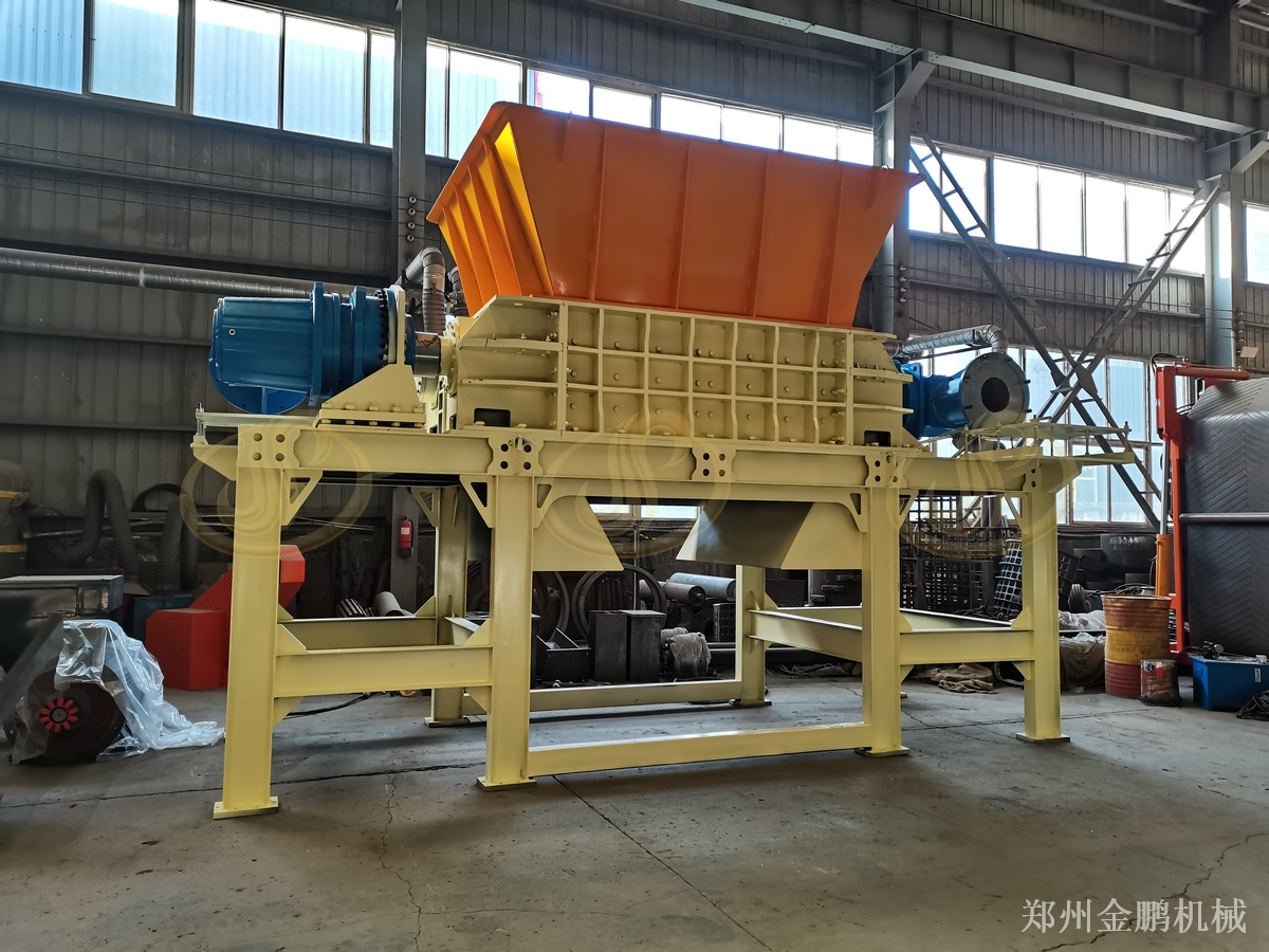 郑州金鹏城市大件垃圾破碎 设备助力规模化减容